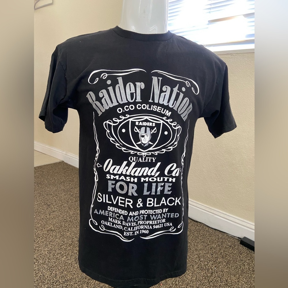 Men’s t-shirtRaiders Nation Black Graphic Tee - Oakland CA, size:M,100%cotton